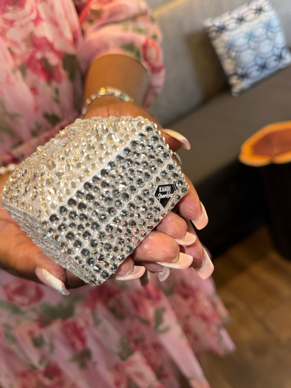 Handmade crystal light-up ring box side view by KandiSparklez